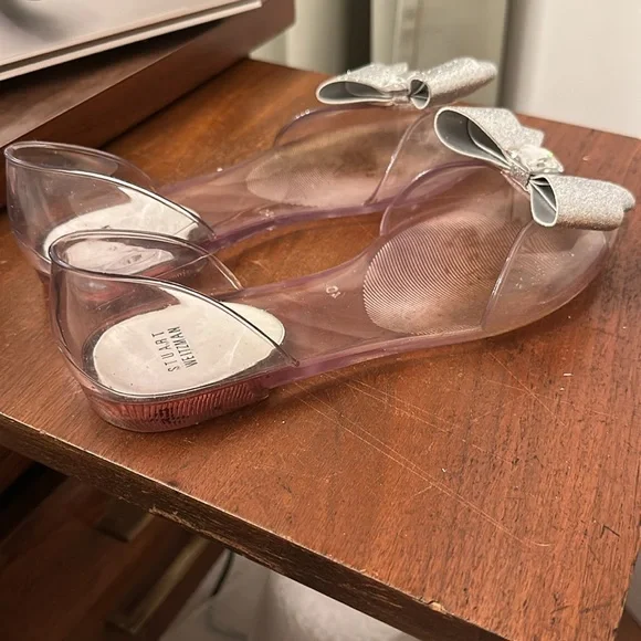 Stuart Weitzman jelly bow sandals. 9 - Picture 4 of 6